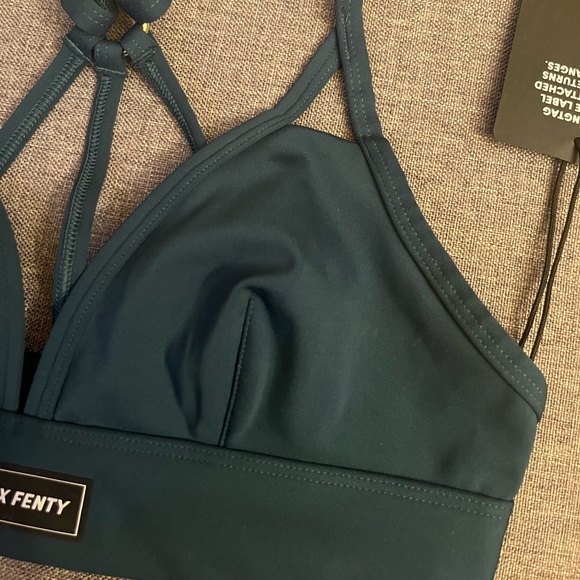 savage x fenty low impact sports bra - Picture 3 of 5